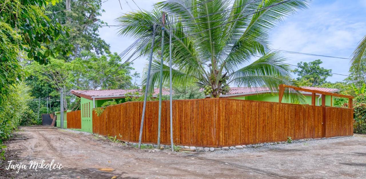 Casa Verde Puerto Viejo de Talamanca Exterior foto